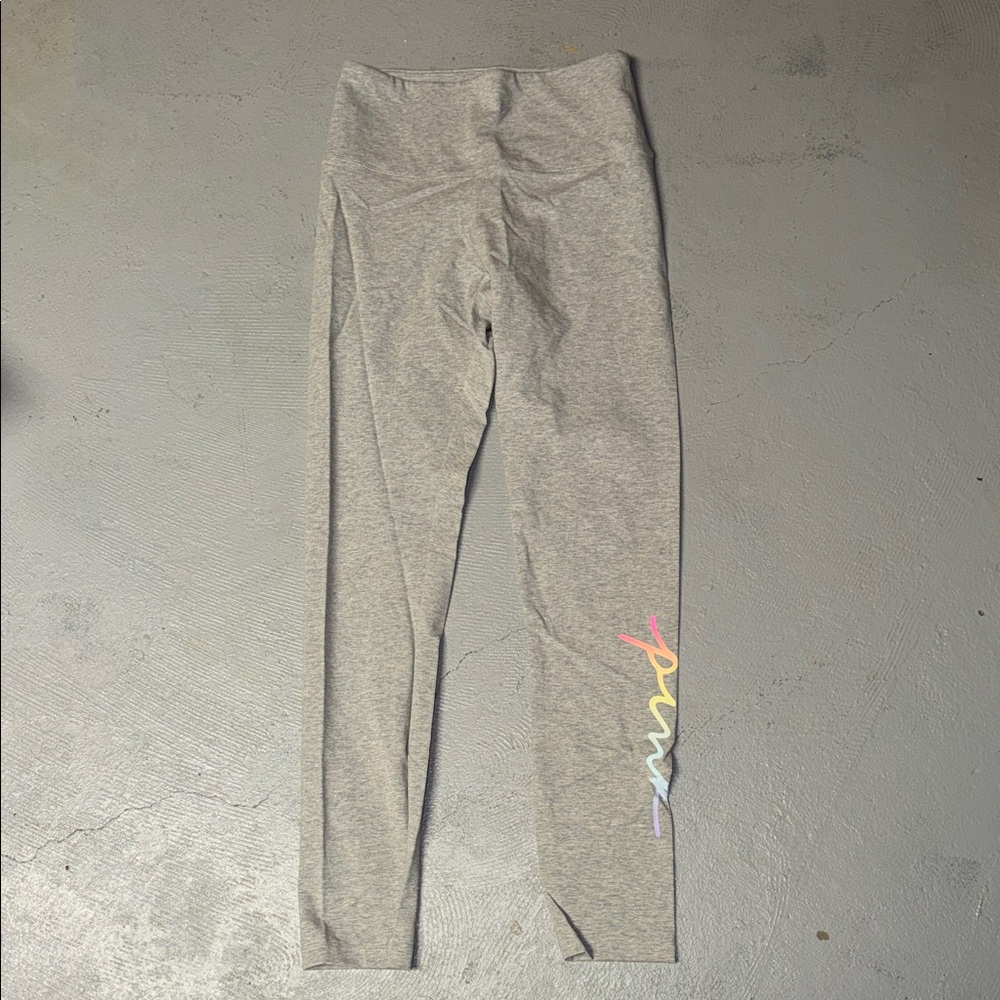 PINK Victoria's Secret Gray Leggings with Multicolor Script